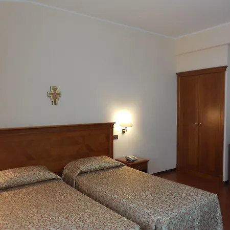 Hotel Ristorante Le Terrazze Sul Gargano
