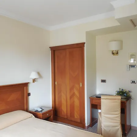 Hotel Ristorante Le Terrazze Sul Gargano
