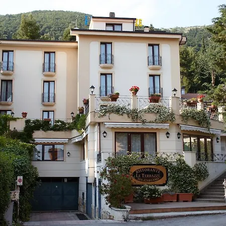 מלון Ristorante Le Terrazze Sul Gargano סן ג'יואבאני רוטונדו