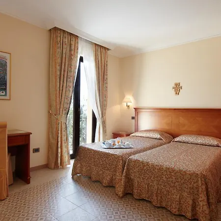 Hotel Ristorante Le Terrazze Sul Gargano San Giovanni Rotondo