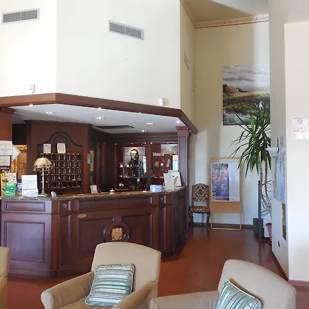 Ristorante Le Terrazze Sul Gargano סן ג'יואבאני רוטונדו